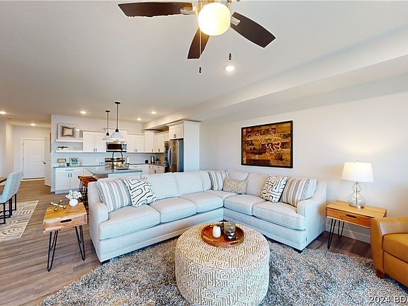 2nd image of 104 Sierra Bay Dr #4E