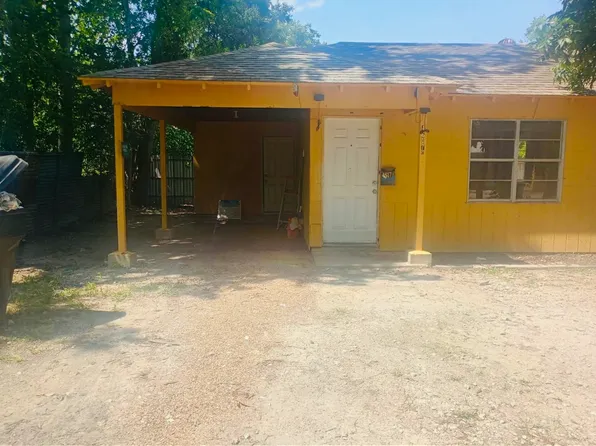 (undisclosed Address), Houston, TX 77026