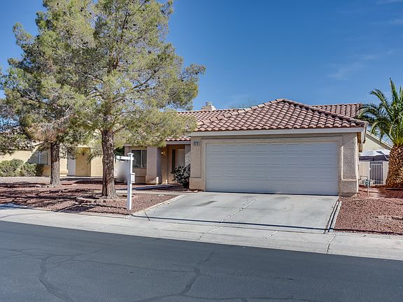 2nd image of 4576 Carmar Dr