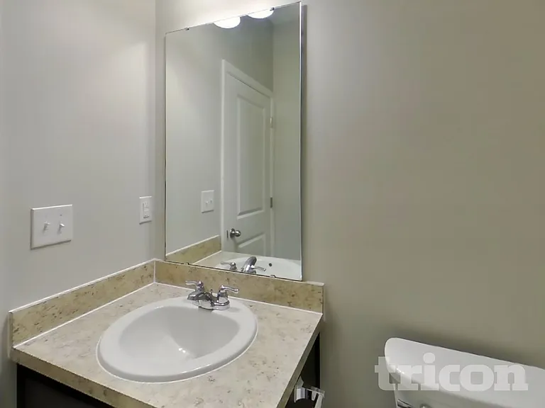 2996 Neverland Dr — Photo 17