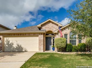 8419 Pale Horse Ln, San Antonio, TX 78254