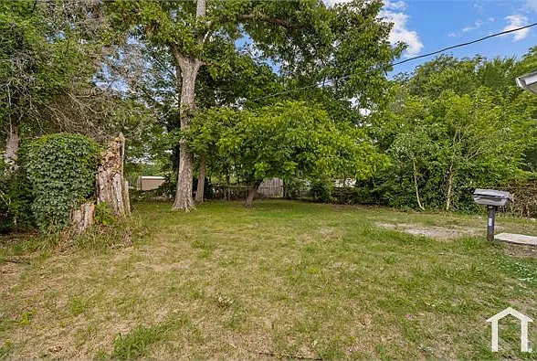 4813 Court S — Photo 6