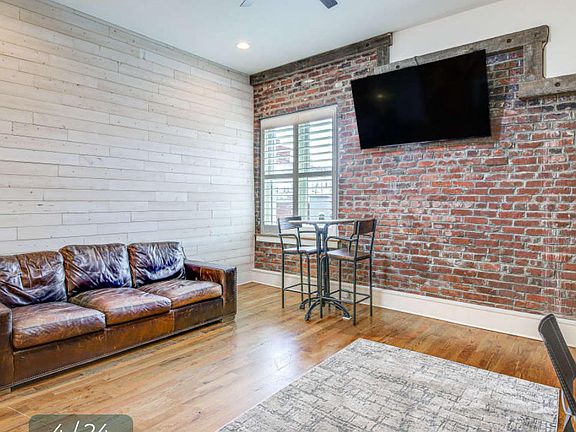3rd image of 211 Mews Way