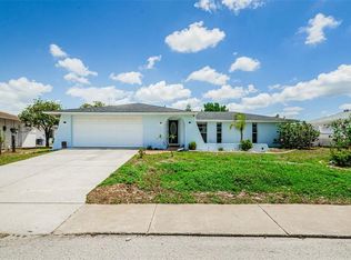 9206 Panda Ln, Port Richey, FL 34668