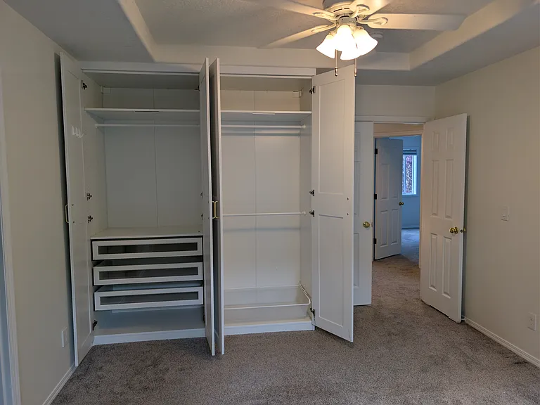 4174 NW 127th Ave — Photo 32