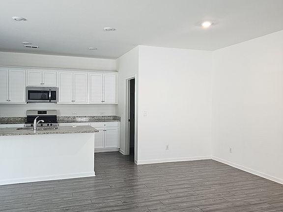 5th image of 97 Horned Owl Ave