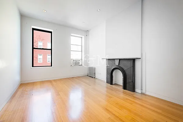 Rented by Brick&Mortar | media 17