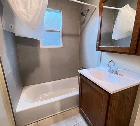 3rd image of 236 Atlantic Ave APT 6
