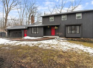 5236 Hoag Ln, Fayetteville, NY 13066