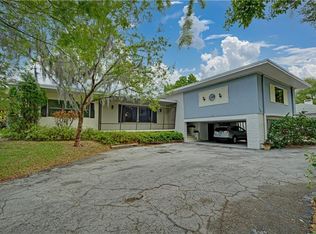 1100 Lake Howard Dr NW, Winter Haven, FL 33881