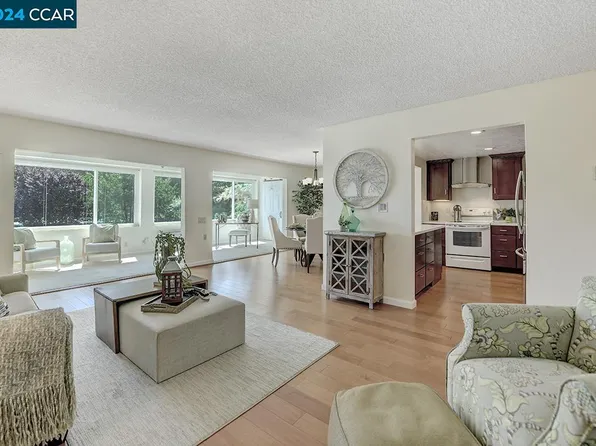 1509 Skycrest Dr APT 8, Walnut Creek, CA 94595