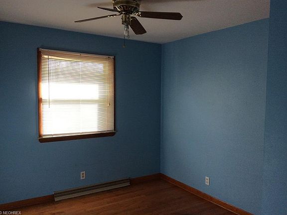 5th image of 4259 Dorothy Ave