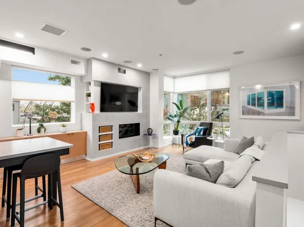 3 Dorchester St #3J, South Boston, MA 02127