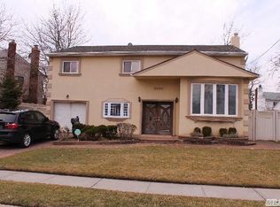 3464 Carey Ln, Baldwin, NY 11510