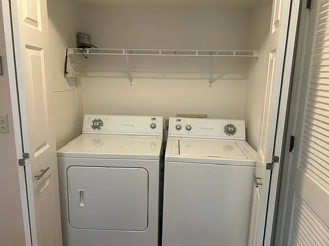 242 Thistle Ln — Photo 11