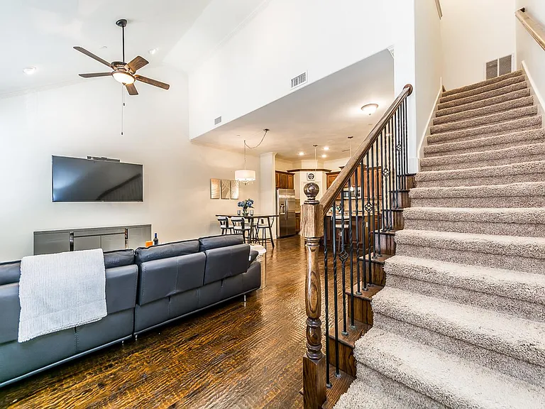 7920 Osborn Pkwy — Photo 25