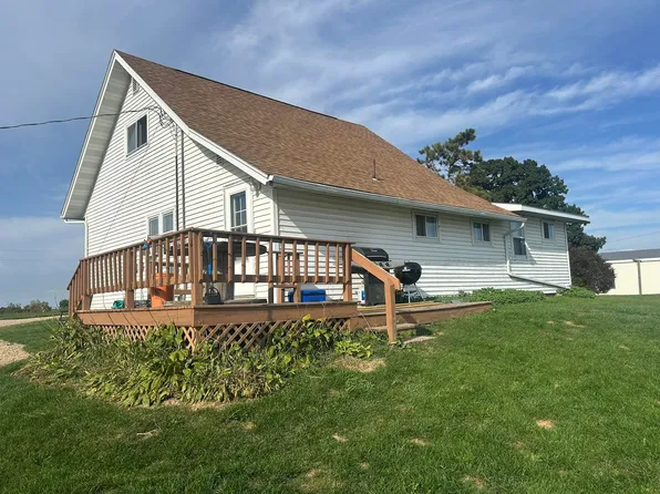 61063 County Road B, Ferryville, WI 54628