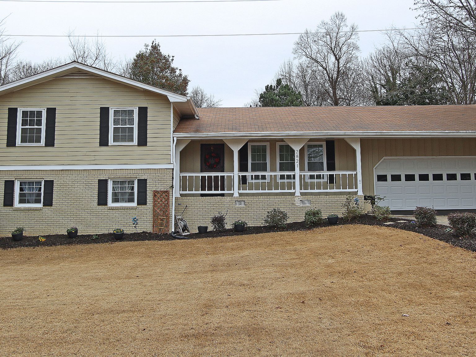 2821 Fontainebleau Dr, Dunwoody, GA 30360 | Zillow