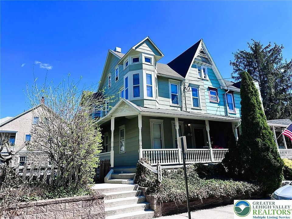 1st image of 1555 Washington Ave