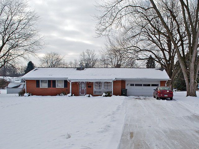 1st image of 1645 Kenmore Dr