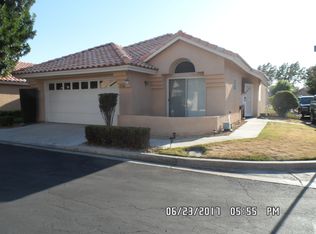 11588 Softwind Ct, Apple Valley, CA 92308
