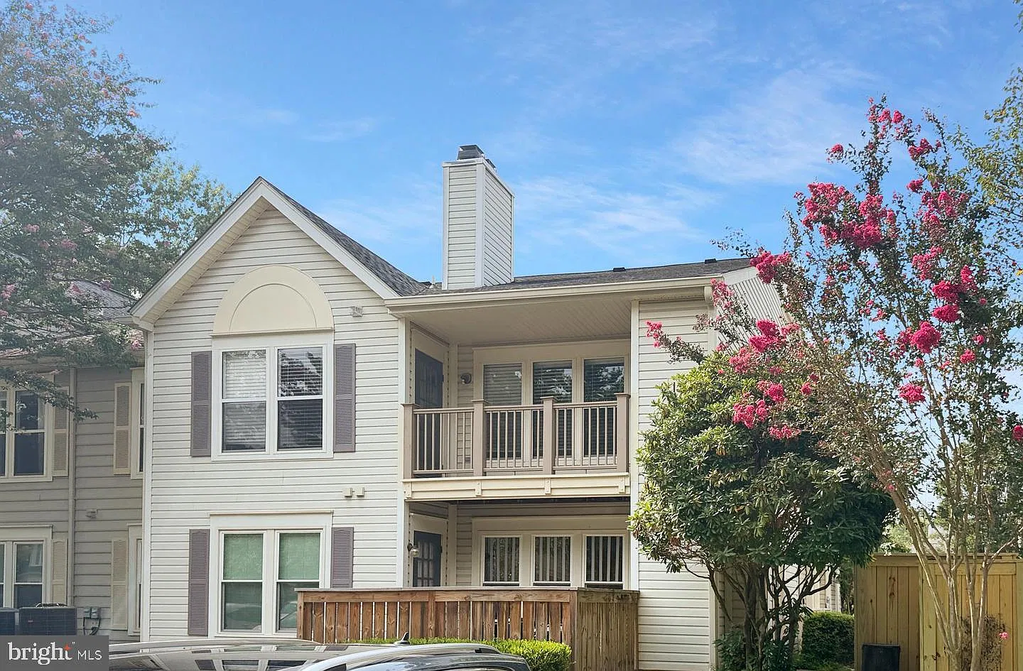 2 bed, 2.0 bath, 1233 sqft, $2,200 — Photo 1