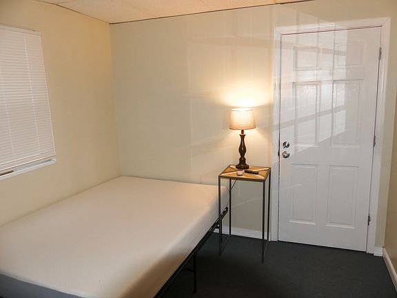 Furnished Room