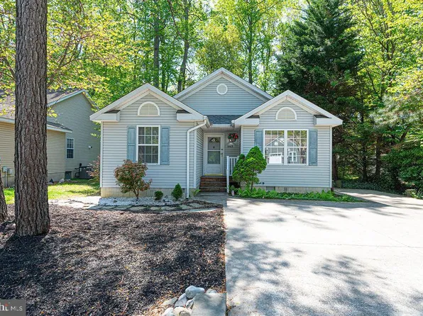 863 Ocean Pkwy, Ocean Pines, MD 21811