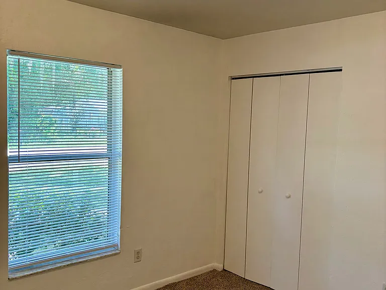 3279 E Kennedy St — Photo 30