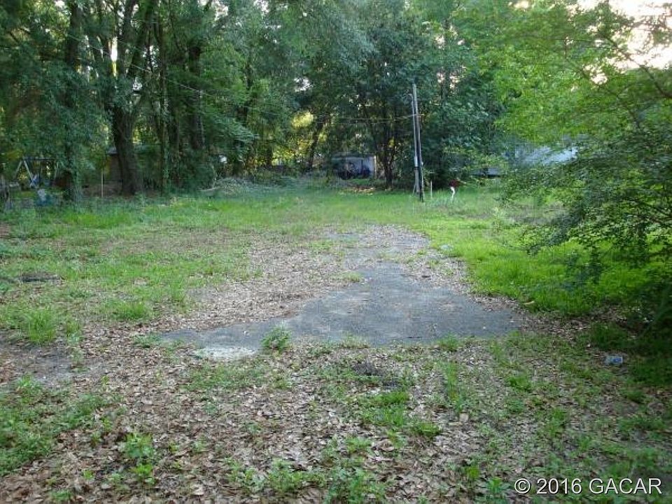 1st image of 417 NW 7th St