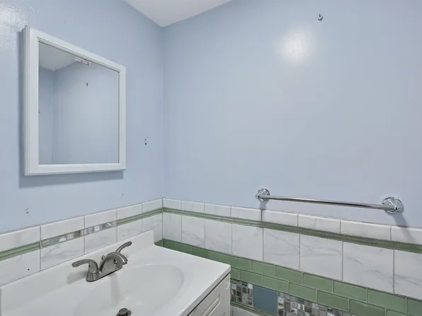 11 Elna Court image 24 of 30