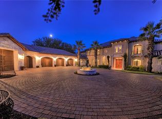 17607 Breakwater Dr, Jonestown, TX 78645