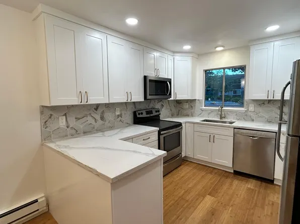 (undisclosed Address), Mountain View, CA 94043