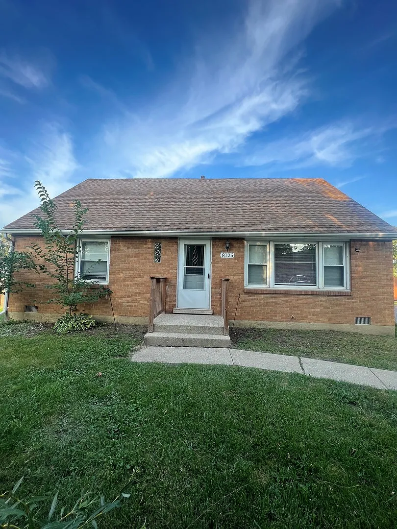 8125 S 85th Ct photo 1