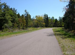 N Eliza Creek Dr, Mohawk, MI 49950