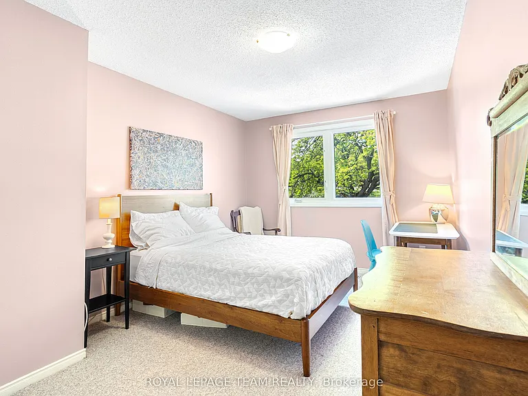 182 Owl Dr — Photo 38