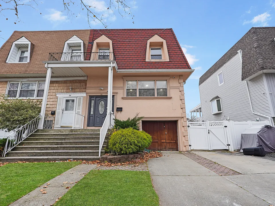 64 Vassar St #1