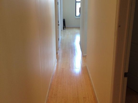5th image of 974 St Nicholas Ave APT 5F