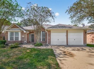 3310 E Overdale Dr, Pearland, TX 77584
