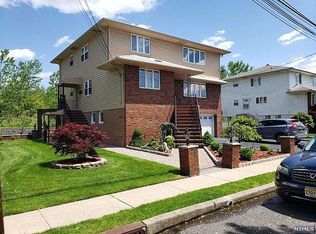 60 Maiden Ln, Little Ferry, NJ 07643