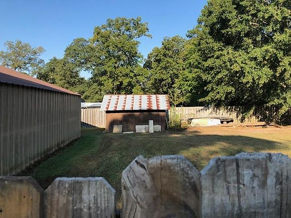 3rd image of 13718 County Road 2278