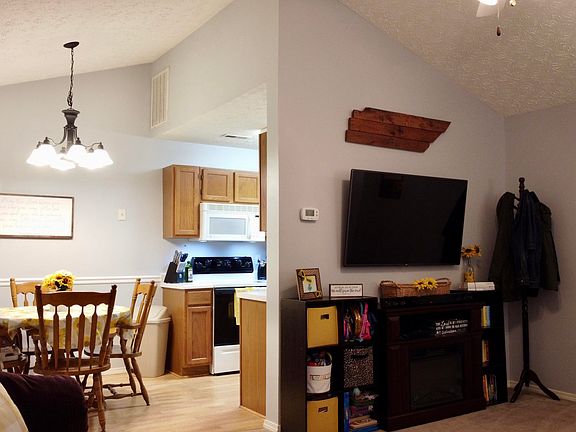 5th image of 5601 Libby Way