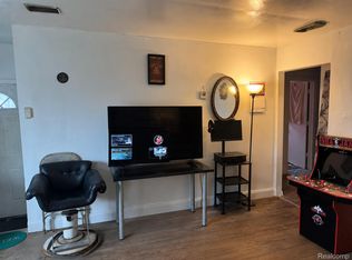 17195 Asbury Park, Detroit, MI 48235