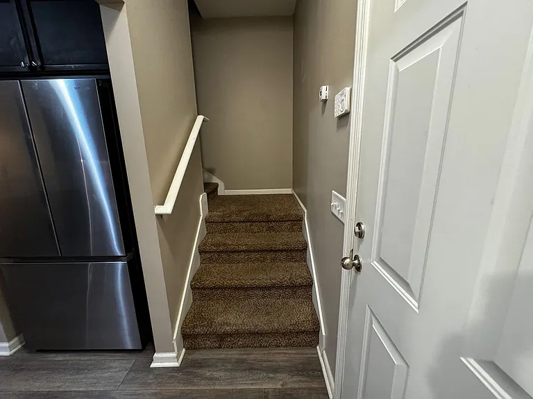 75 Walker Ct — Photo 9
