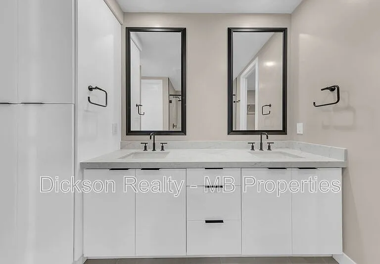 31 Campolina St — Photo 36