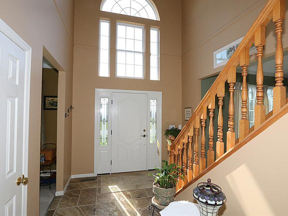3rd image of 5207 Birchwood Farms Dr