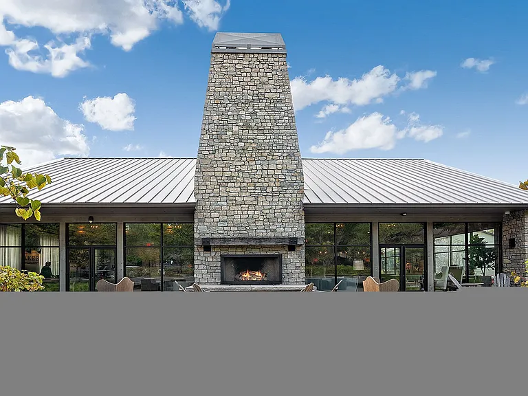 The Lakes Bellevue — Photo 16