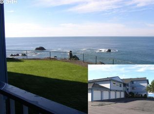 1303 Moore St, Brookings, OR 97415