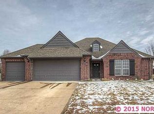 5047 S 203 East Ave, Broken Arrow, OK 74014