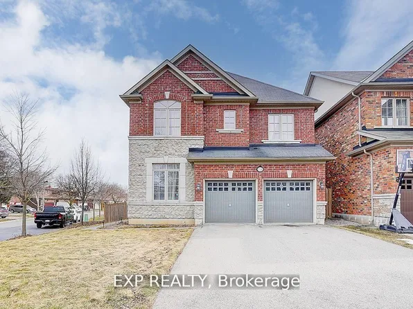 116 Dunlop St, Richmond Hill, ON L4C 0X1